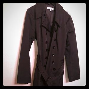 Black trench coat, great for rainy days!